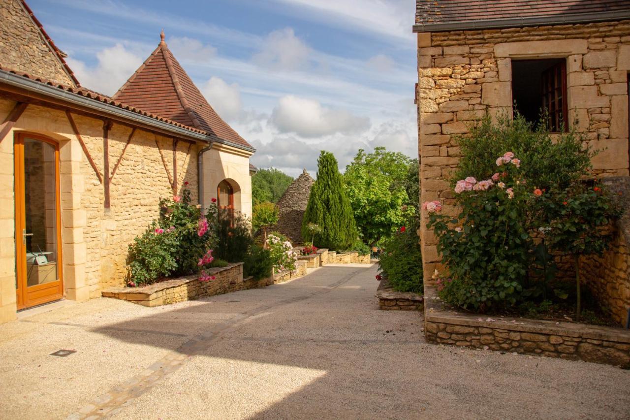 Aux Bories De Marquay, Chambres D'Hotes B&B Avec Piscine Et Spa Pres De Sarlat Exterior photo