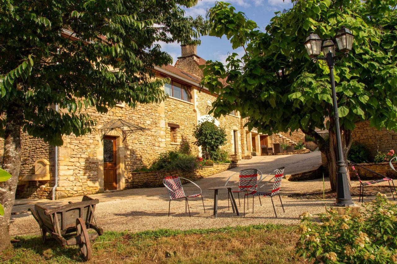 Aux Bories De Marquay, Chambres D'Hotes B&B Avec Piscine Et Spa Pres De Sarlat Exterior photo